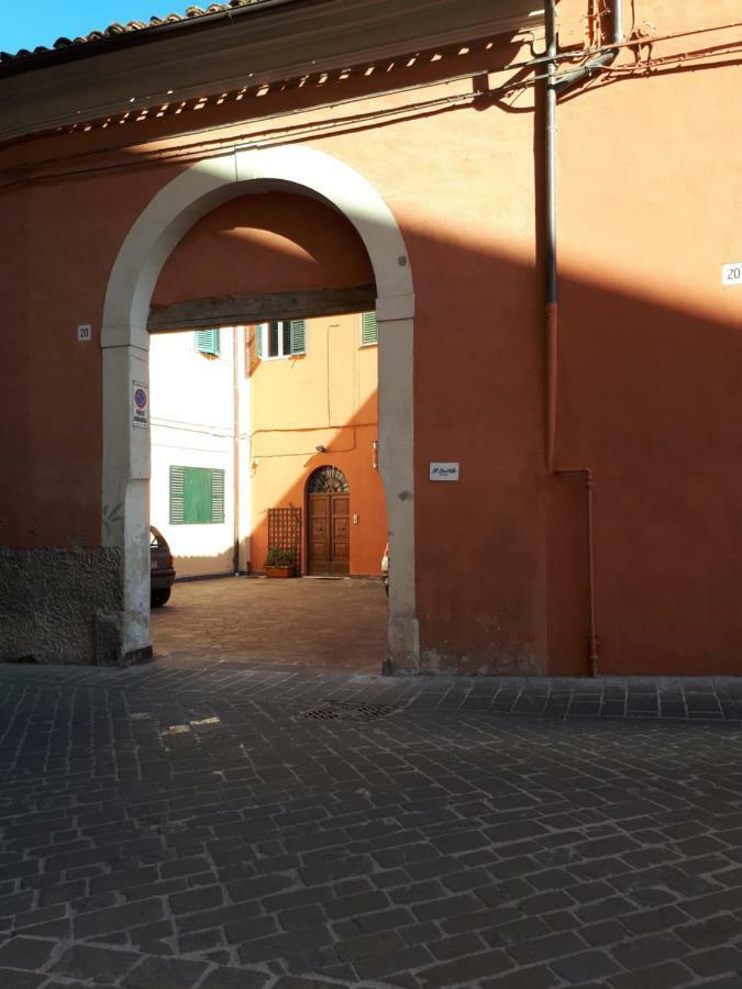 Il Cortile Hotel Iesi Exterior photo